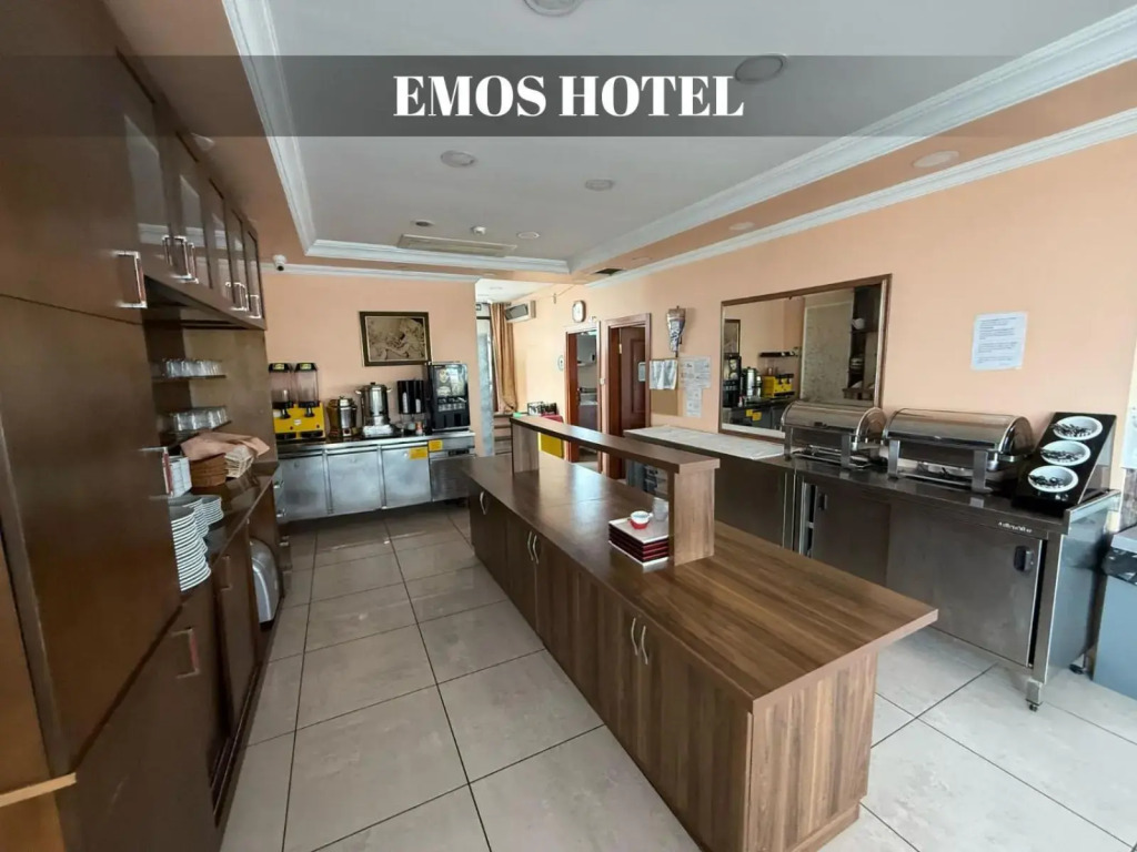 EMOS HOTEL