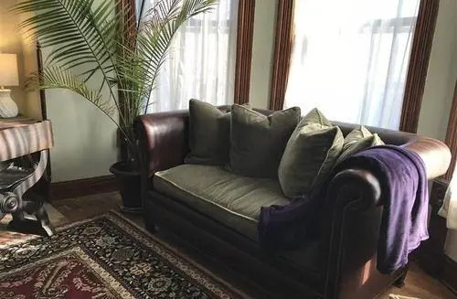 Vineyard Mansion B&B