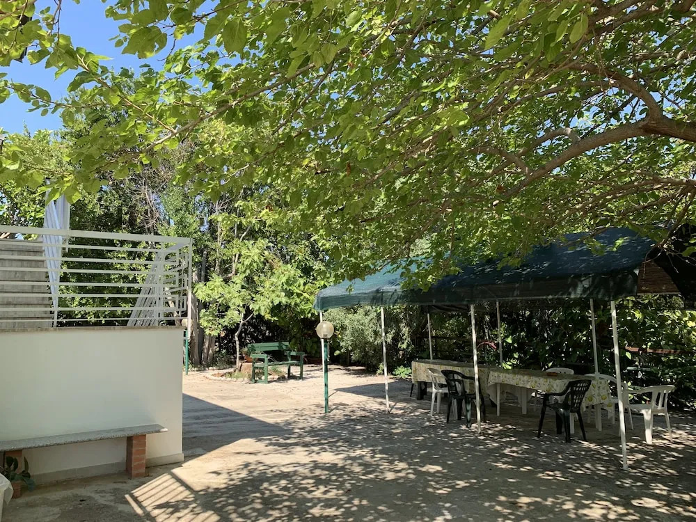 Elisa Holiday Home
