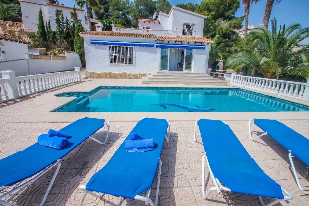 Buenavista - holiday home with private swimming pool in Benissa