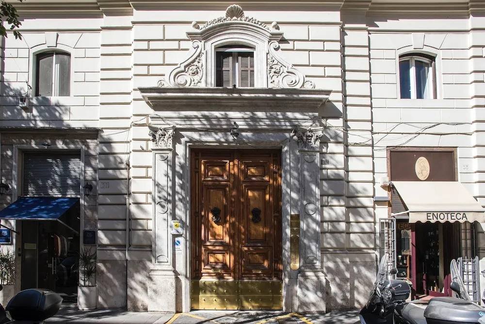Ludovisi Apartment Deluxe