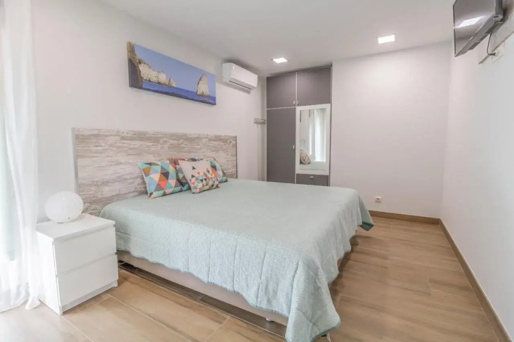 #035 2BR Oura Village Pool & Prime Location