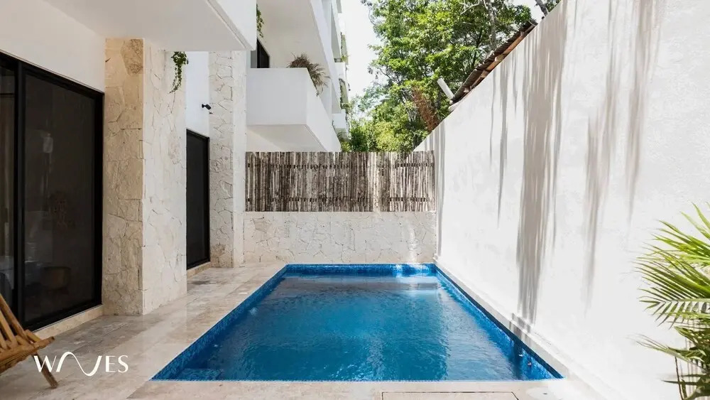 Room in Apartment - Exclusive Spacious 2 Bedroom Apartment With Private Pool and Top Amenities