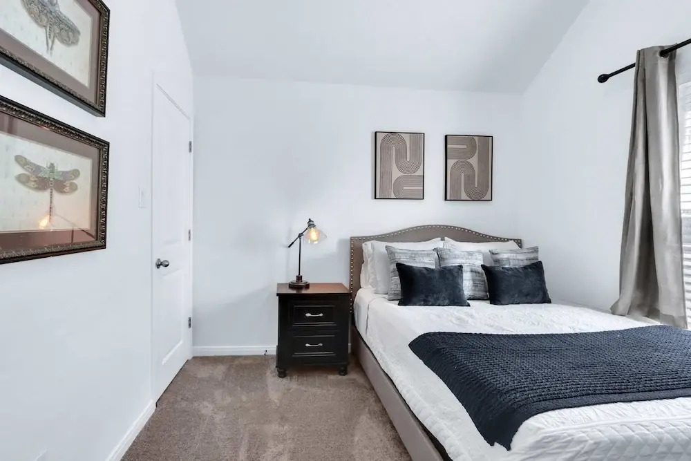 Gorgeous 2 BDR Cottage Minutes to Everything Nbtx!