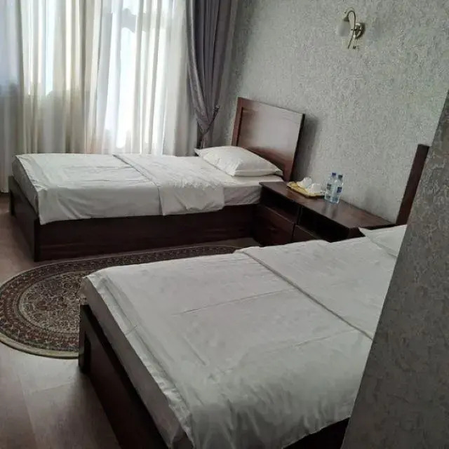 Гулистон Гранд