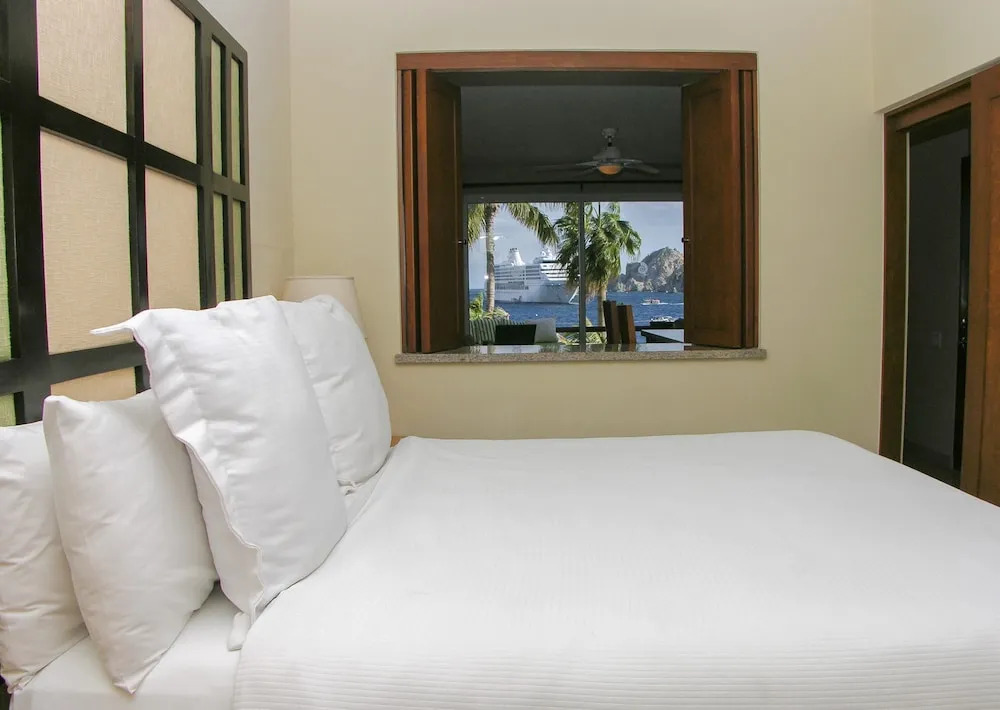 Cabo Villas Beach Resort 5BR Penthouse