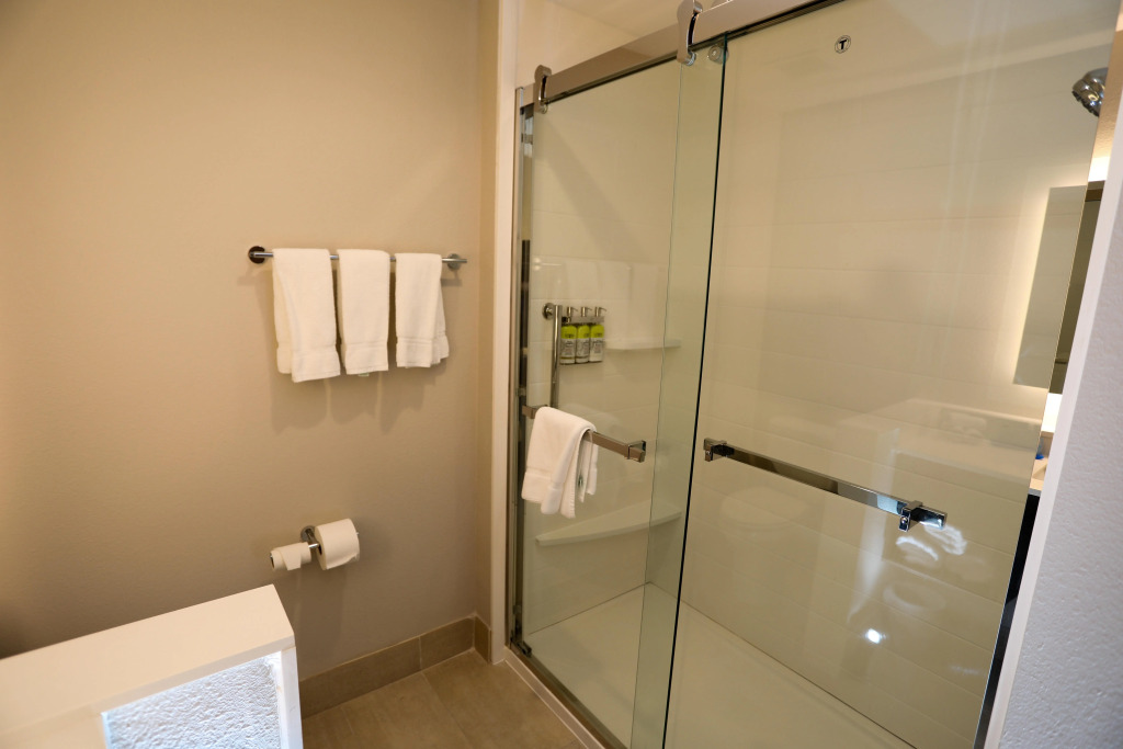 Holiday Inn Express & Suites Forney