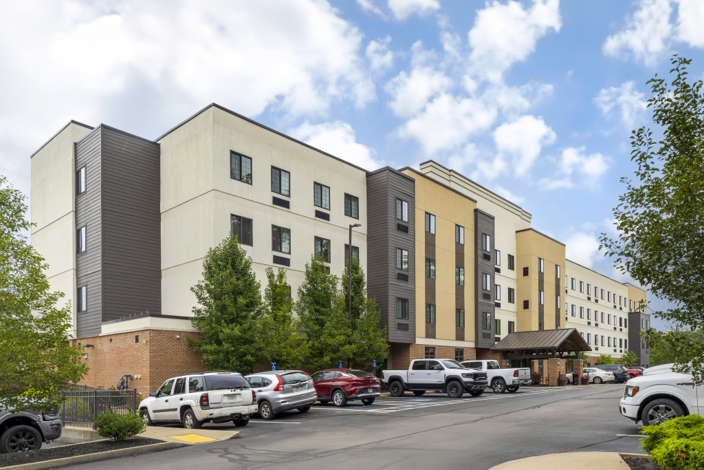 Staybridge Suites - Pittsburgh-Cranberry Township by IHG
