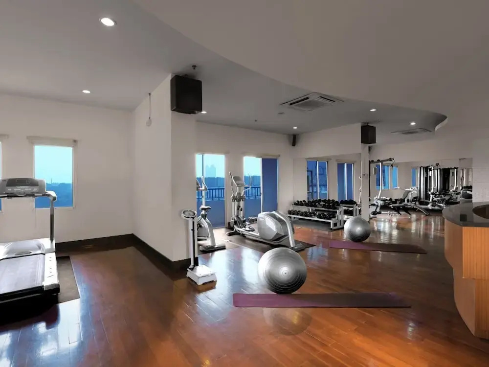Marina Mediterania Ancol by Andrew