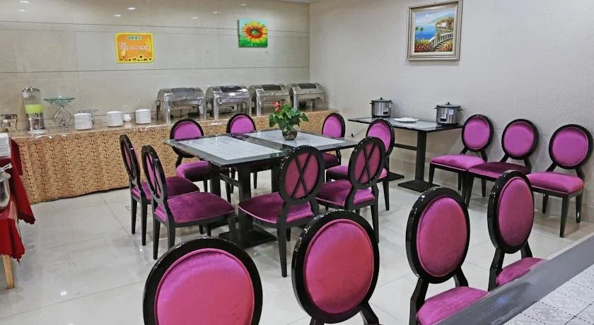 Hangzhou Yuechen Hotel