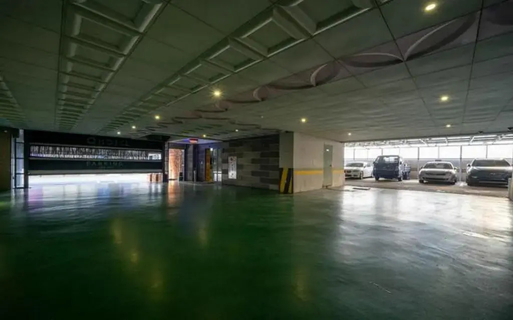Q5 Hotel