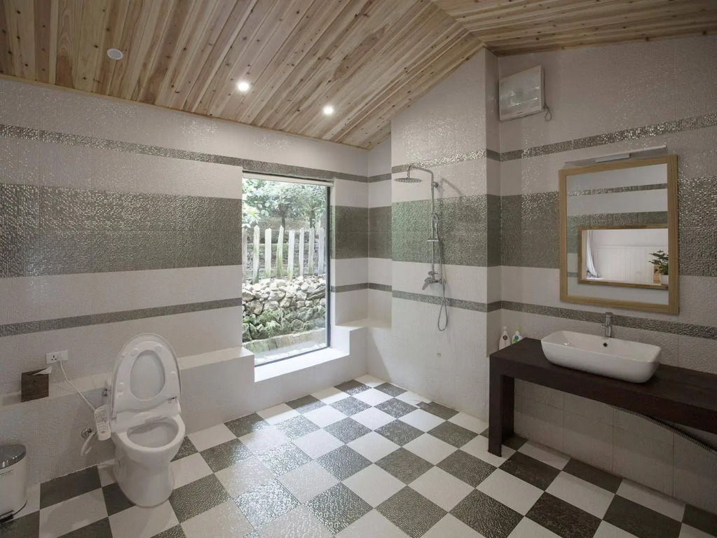 Zen Box House