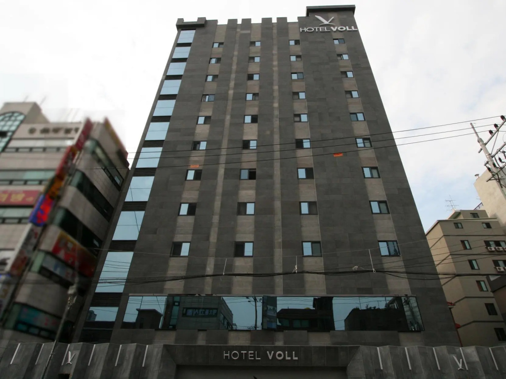 Hotel Voll