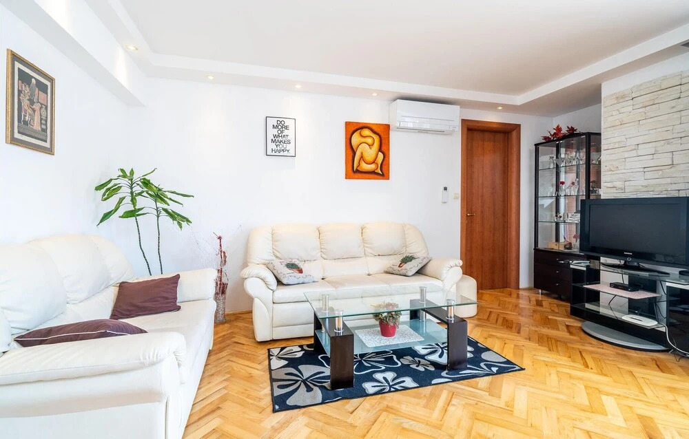 Awesome Apartment in Dubrovnik With Wifi and 2 Bedrooms