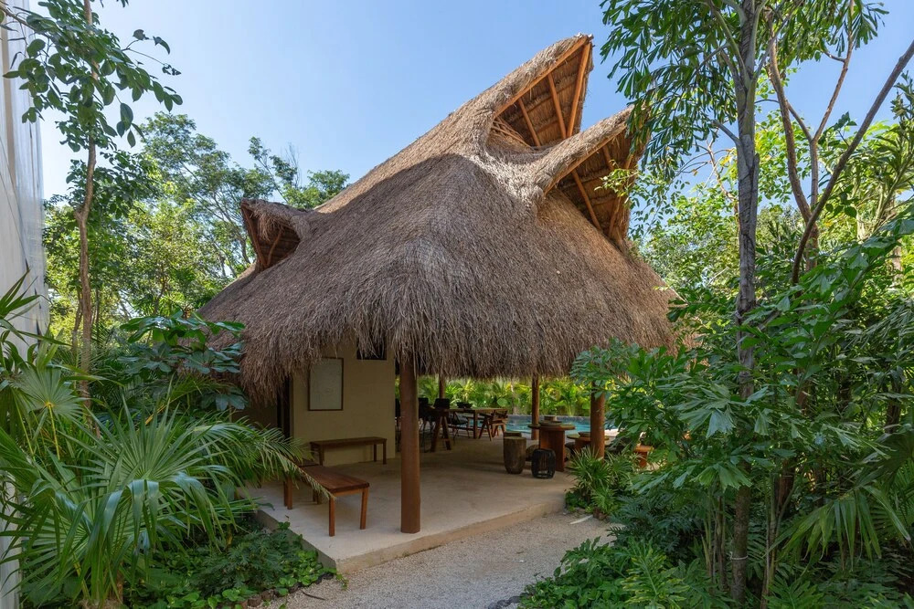 Bungalos Village 107 By Lockey