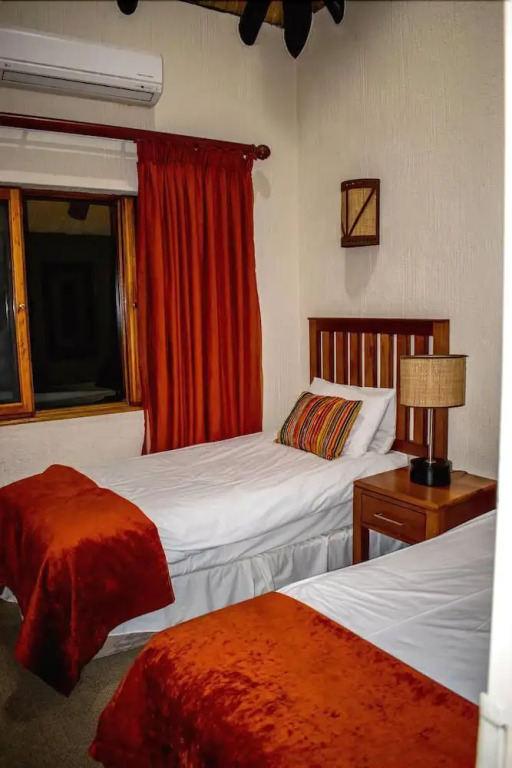 Legend Safaris - Kruger Park Lodge