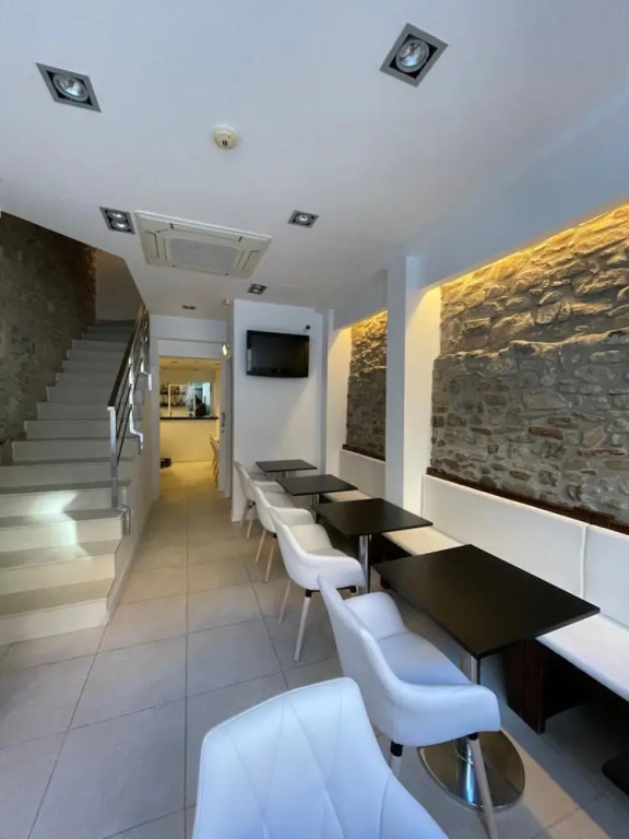 Hostal Somnis
