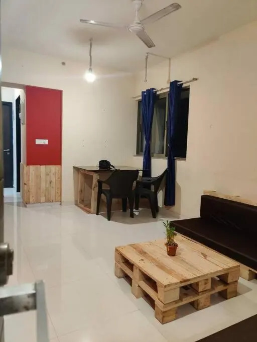 Spacious 1BHK @Thane, Free Wi-Fi, Free Parking.