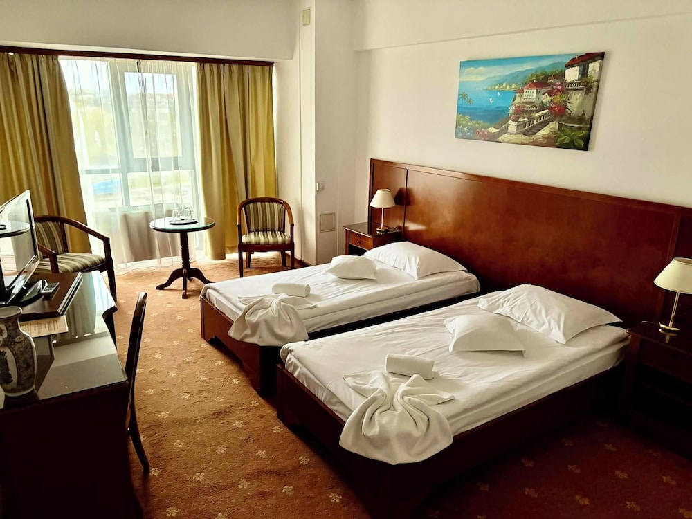 Hotel Emma West