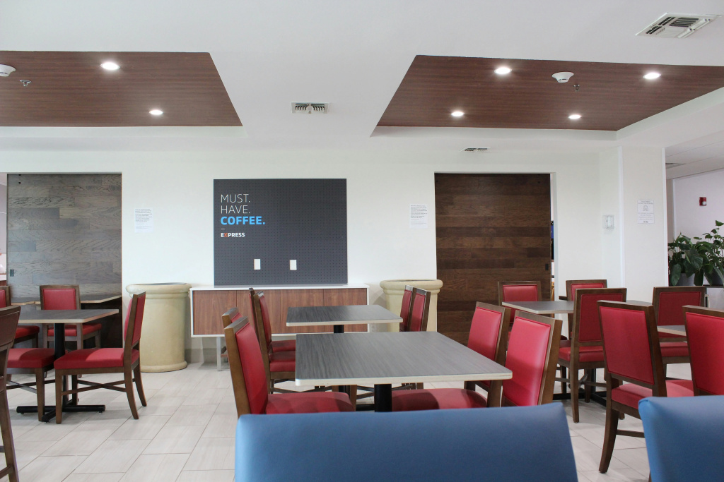 Holiday Inn Express & Suites San Antonio West Sea World Area by IHG