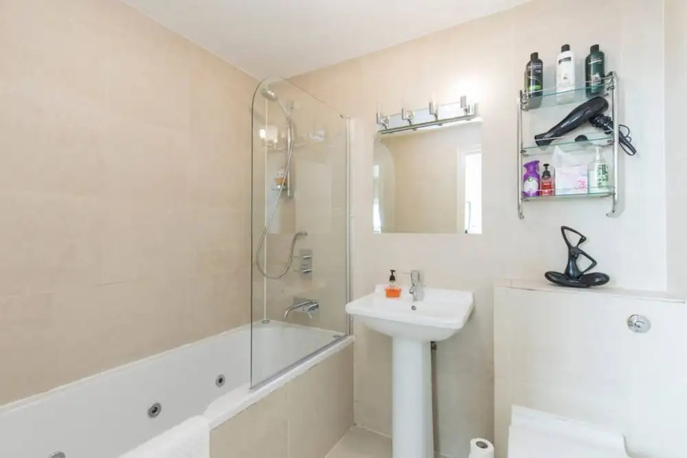Delightful 2 Bed Apartment In The Heart Of Pimlico
