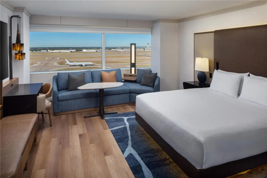 Grand Hyatt DFW - Connected to the airport