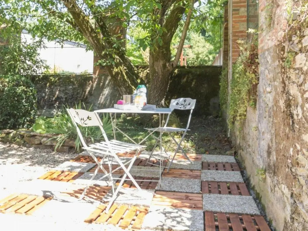"Studio urbain avec jardin privatif, à 10 min de Nantes, proche transports et vélos inclus" - FR-1-306-816