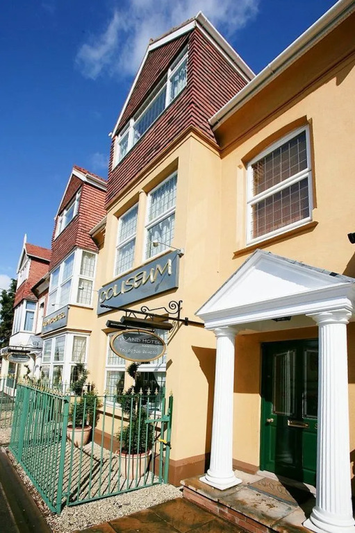 Grand Hotel
