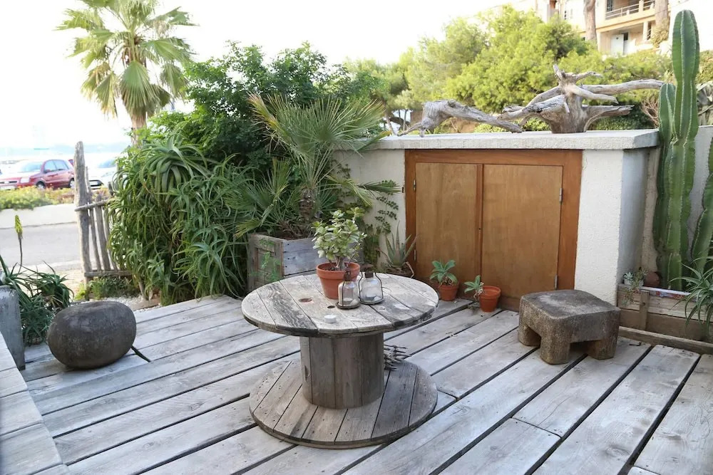 Two Bedrooms Exceptionnal Sea View