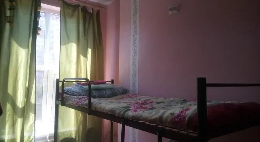 Hostel California