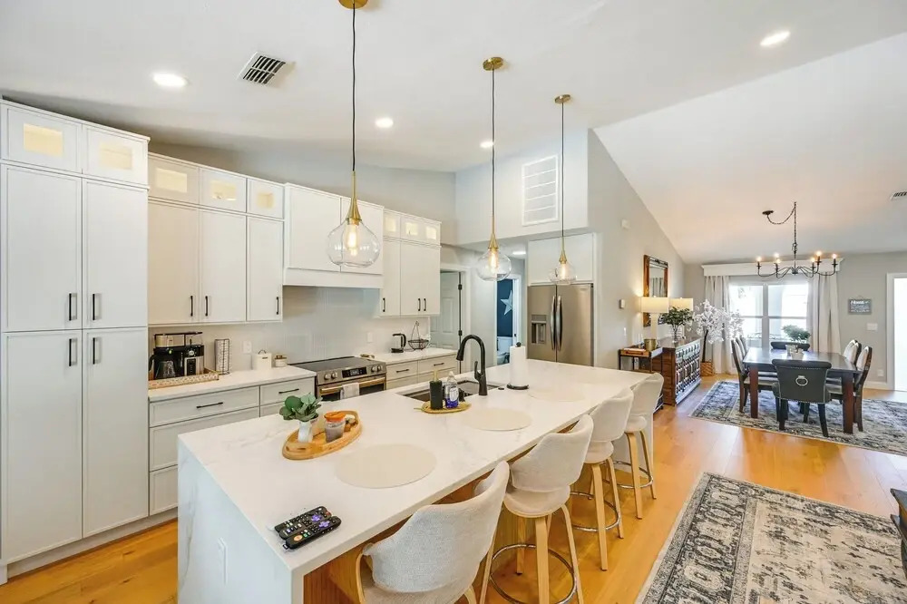 Resort Community Escape: Naples Home 5 Mi to Beach