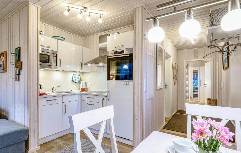 Nice Home In Ostseeresort Olpenitz With Sauna