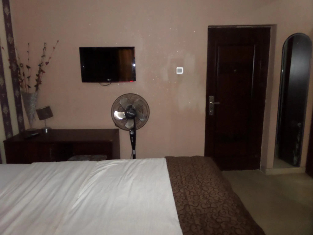 Chatwell Hotel