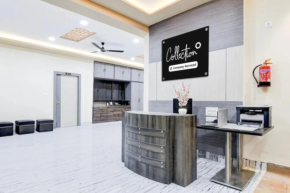 Deluxecollection O Joka Industrial Plaza