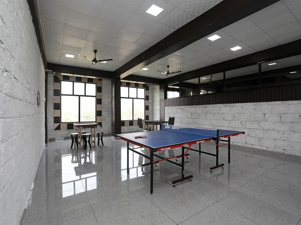 OYO 14631 Madhuban Resort