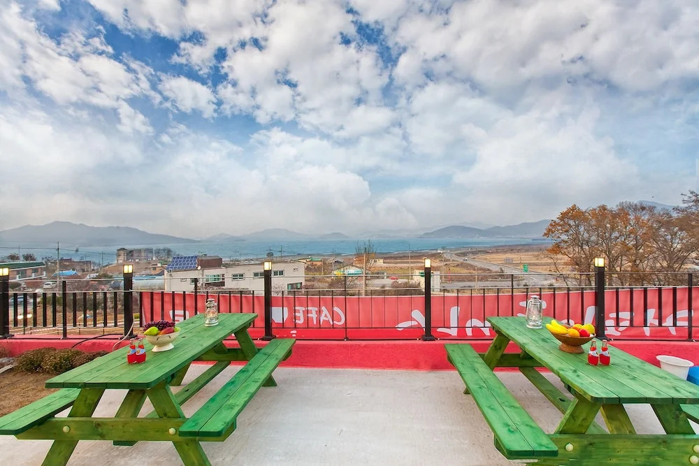 Naerimong Beach Pension