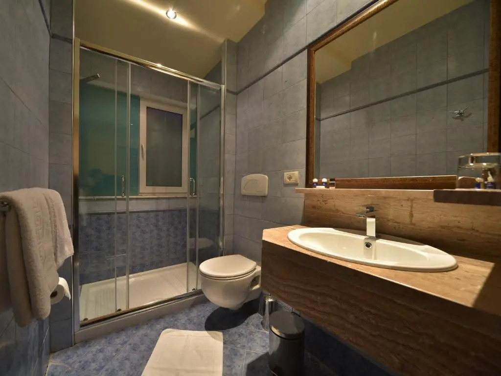 Hotel Doro City