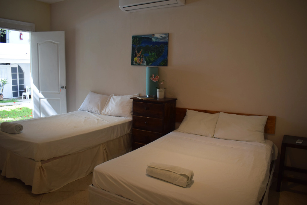 Mansion Giahn Bed & Breakfast