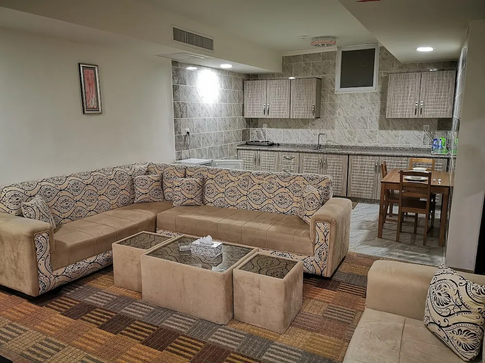 Skylight apartments