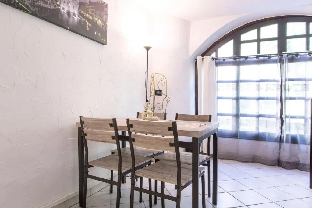 Suite & Castle - Au Pied du Chateau D'annecy Proche Coeur Historique & Lac by Immoconciergerie