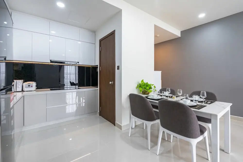 Diamond Luxury Rivergate