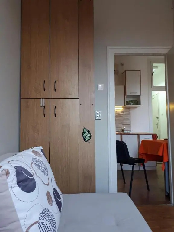 cozy hikers flat