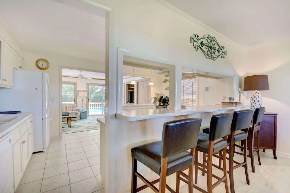2204 Ocean Road by Hodnett Cooper