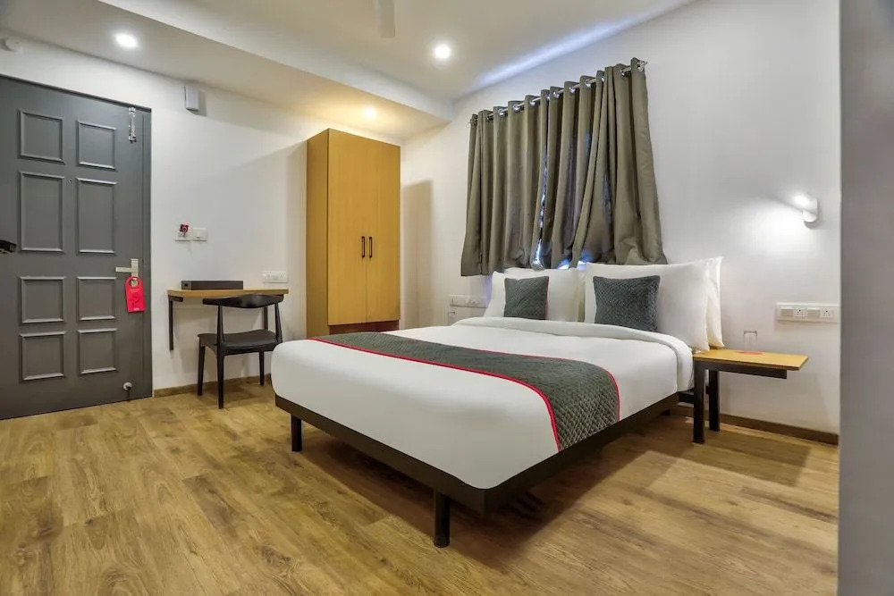OYO Townhouse 156 Maraimalai Nagar