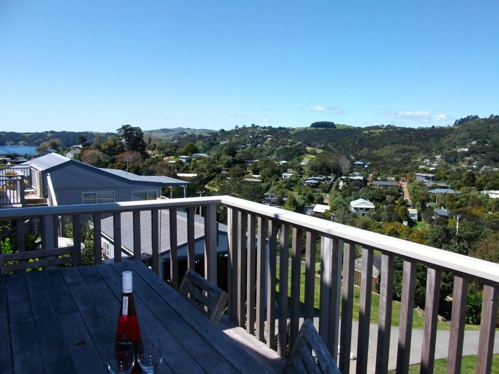 Onetangi Haven - Onetangi Holiday Home