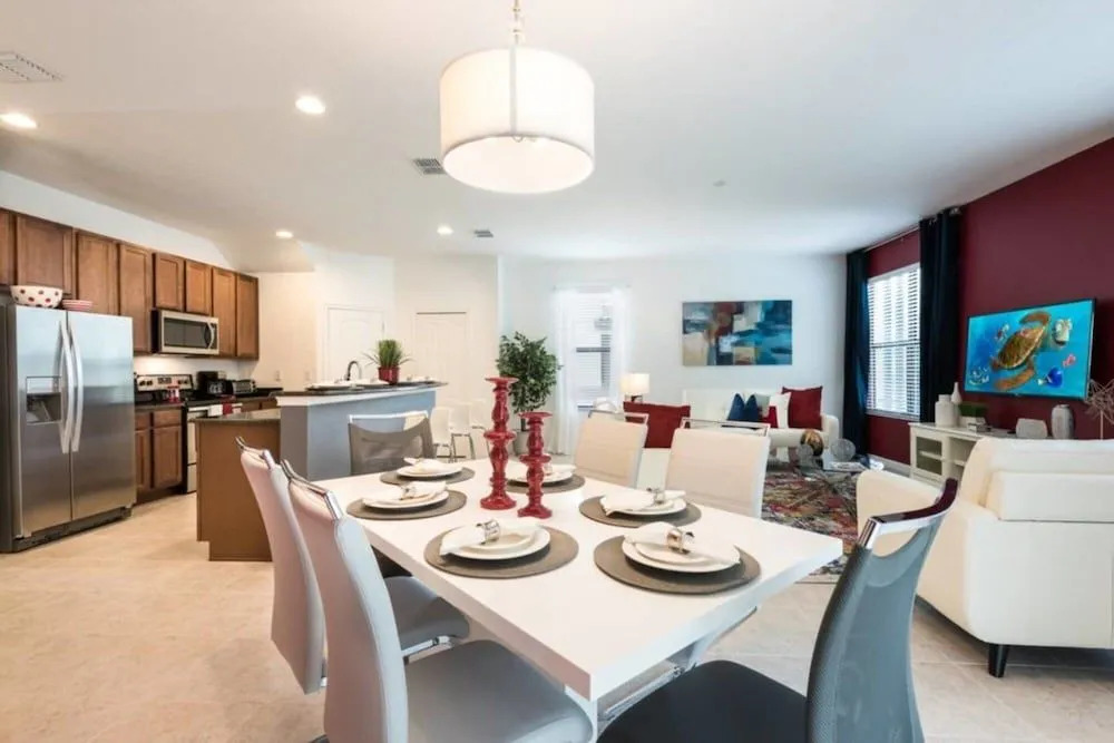 Pleasant Home Near Disney With Private Pool