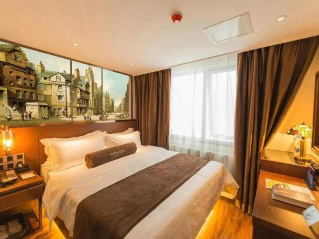 James Joyce Coffetel Hotel Beijing Tiananmen Square Qianmen Street Subway Station