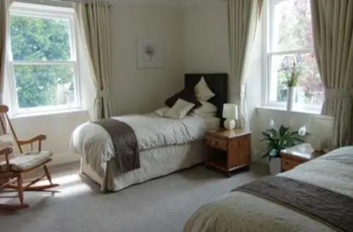 Mount Ceres Guest House