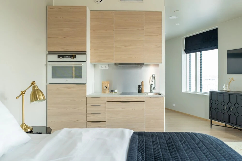 10th floor studio with a great location