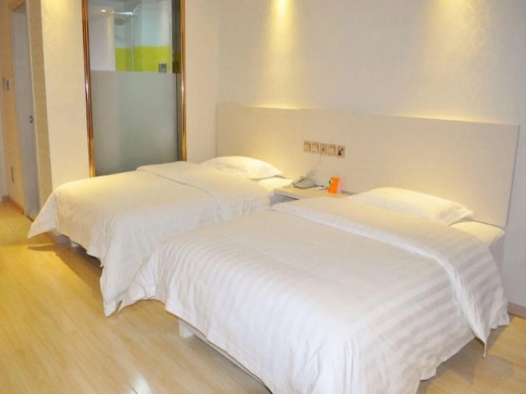 7 Days Inn Diqing Shangri-la Old Town Branch